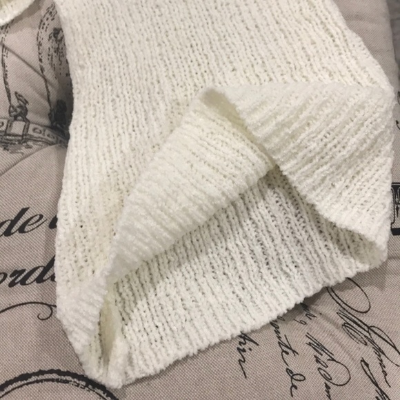 Cupcakes and Cashmere Imelda Faux Wrap Sweater - Picture 5 of 8